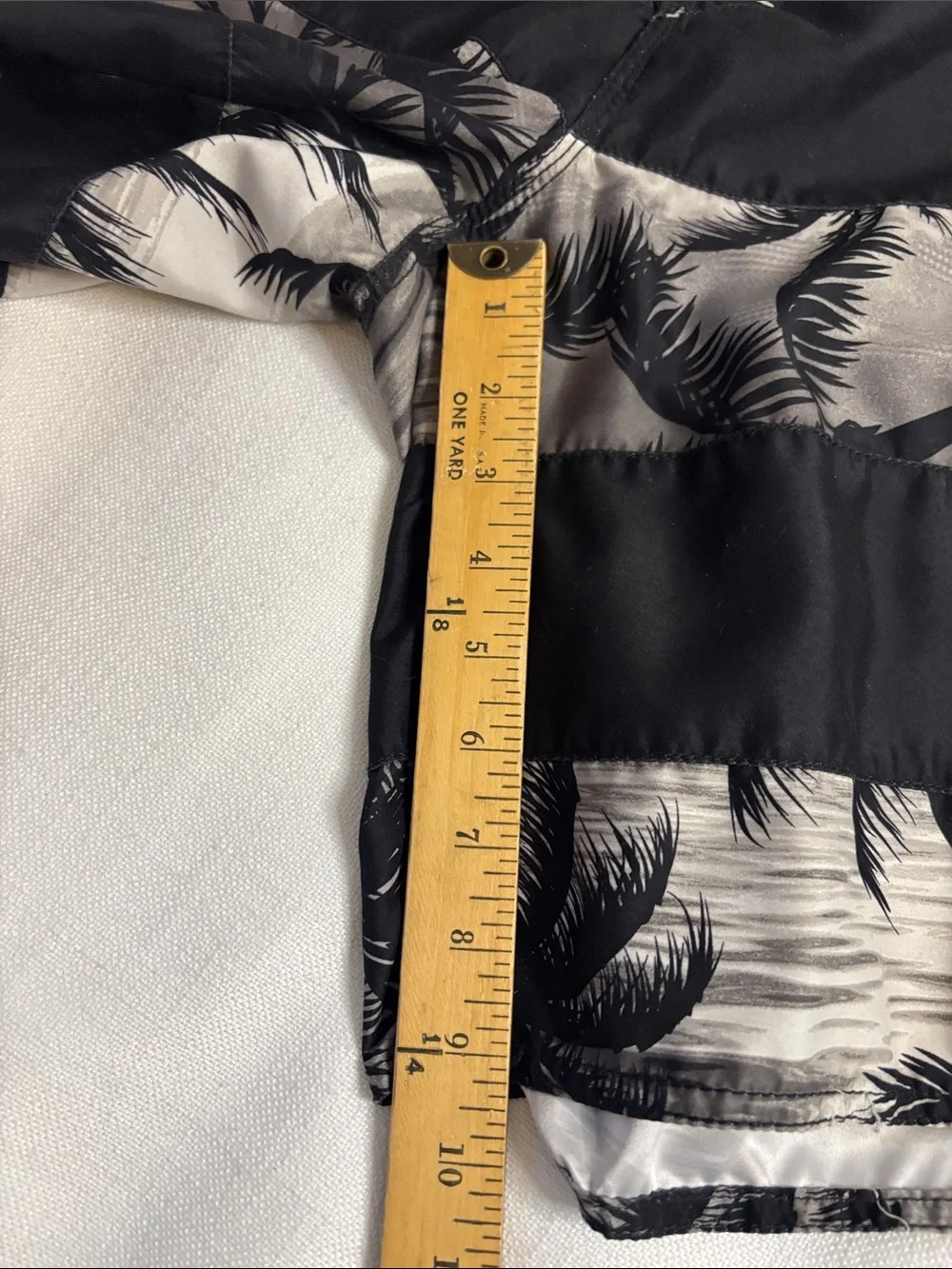 Joe Boxer Black and Gray Palm-Stripe Swim Shorts -397sku